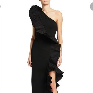 ONE33 SOCIAL Pleated Ruffle Asymmetrical Crepe Gown black size 4